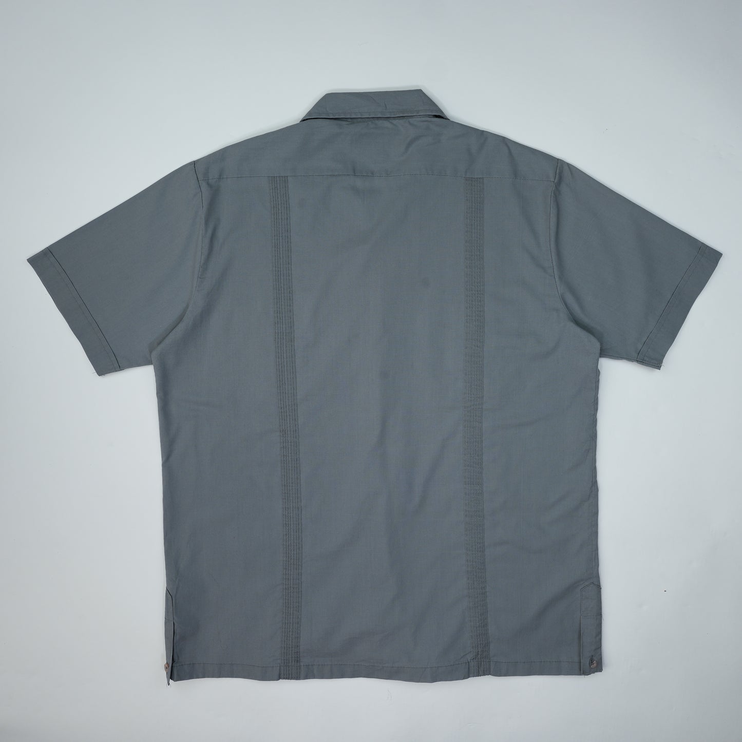 GREY AND WHITE CUBAN GUAYABERA SHIRT L