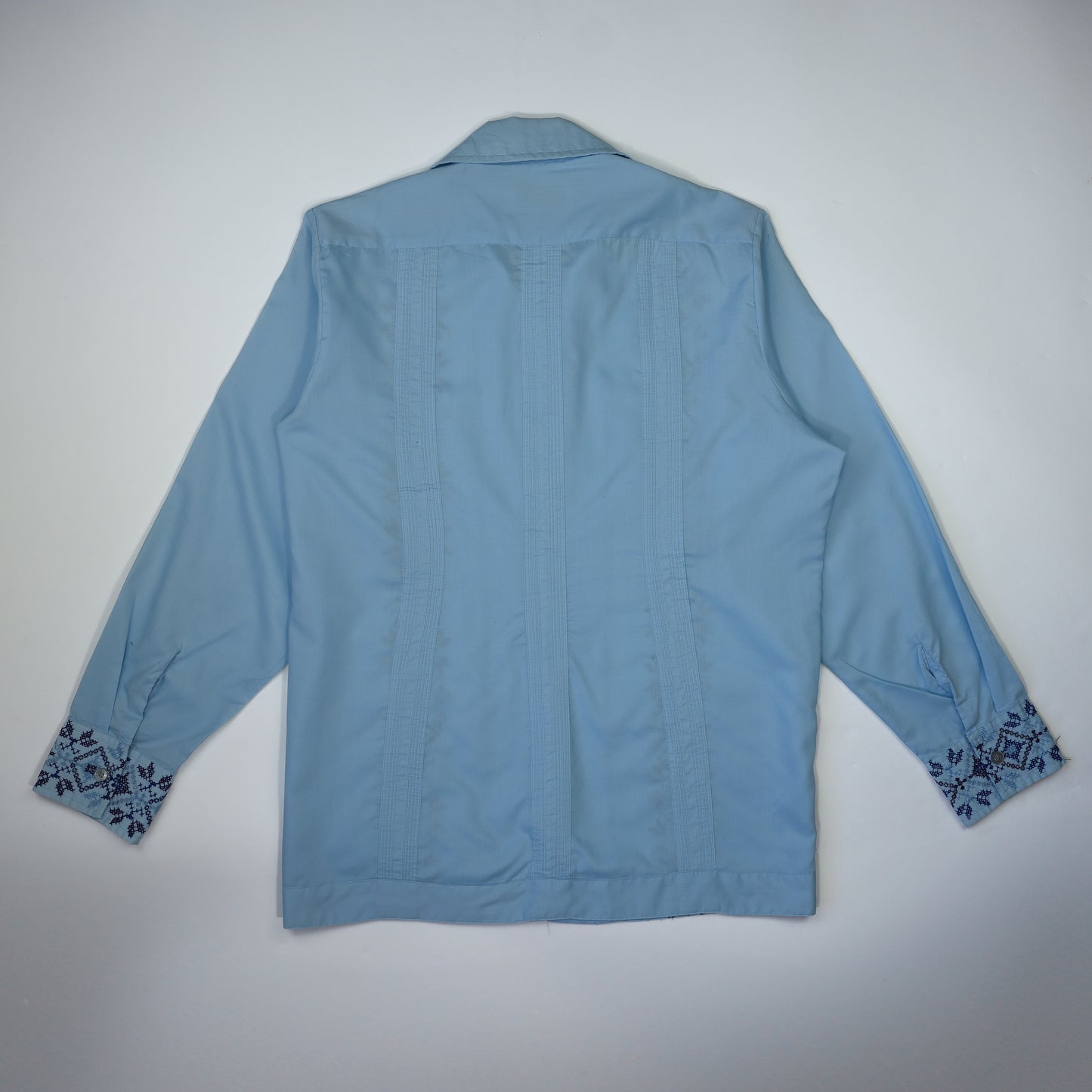 BLUE CUBAN GUAYABERA SHIRT M