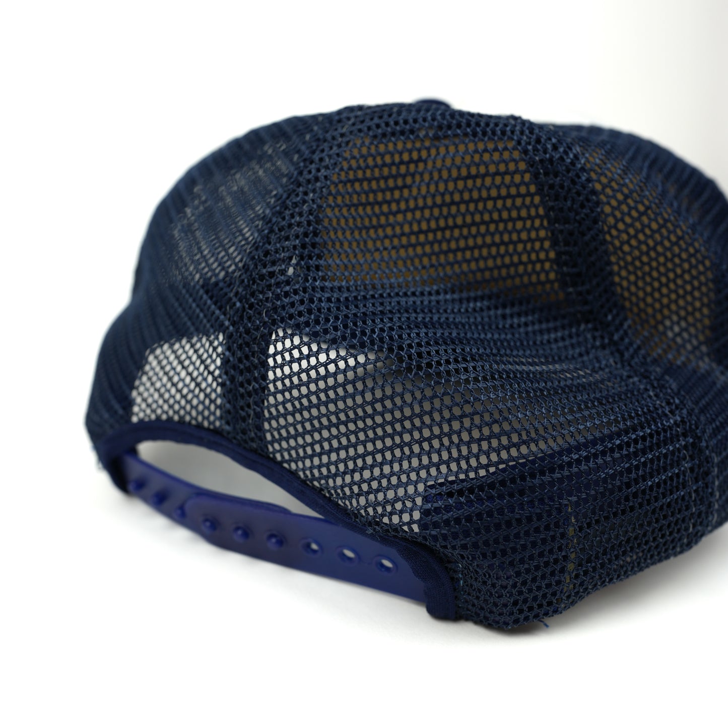 VINTAGE TRUCKER CAP GREY