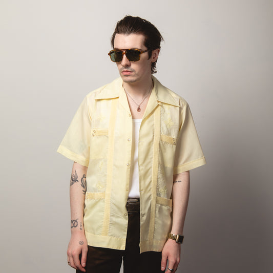 YELLOW GUAYBERA SHIRT L