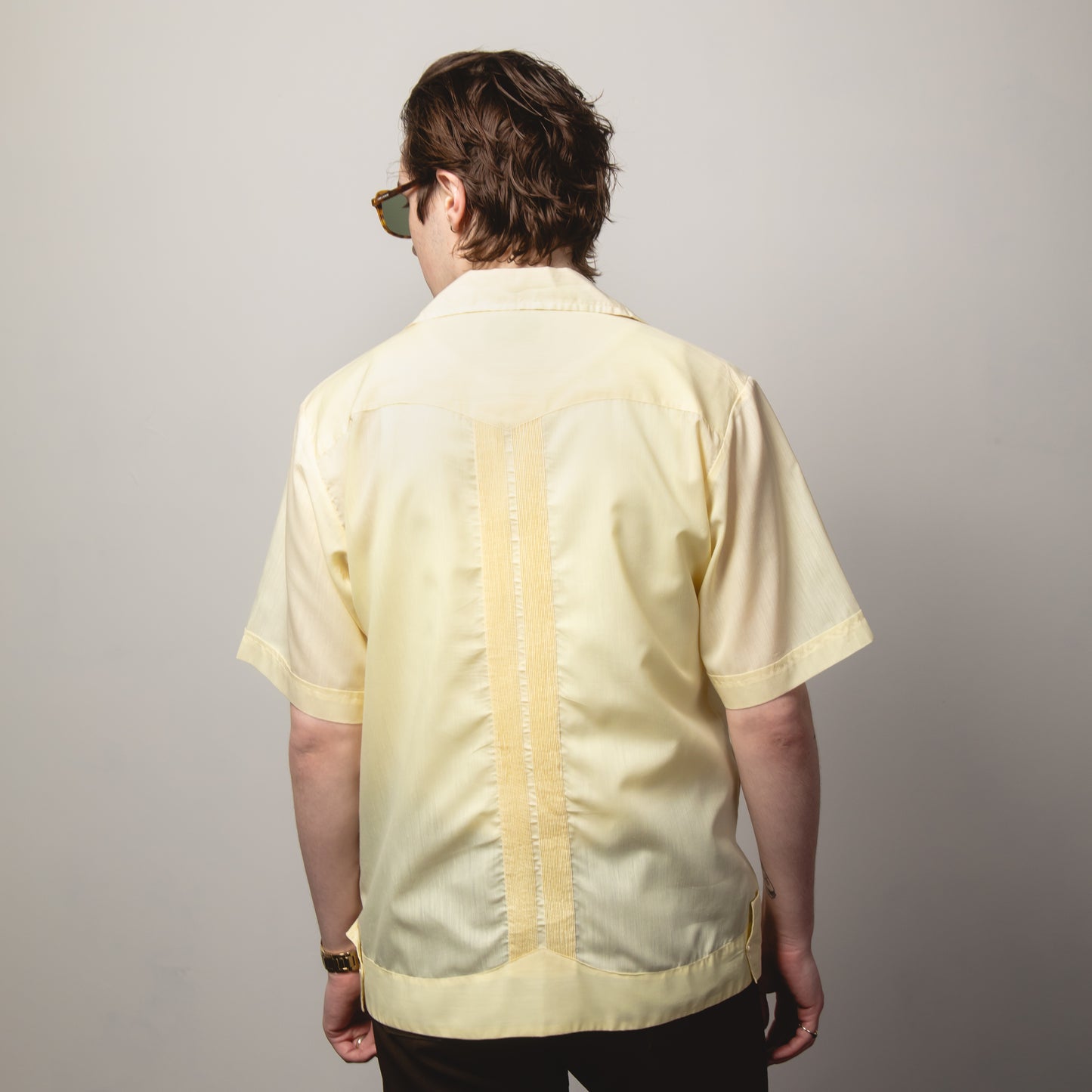 YELLOW GUAYBERA SHIRT L