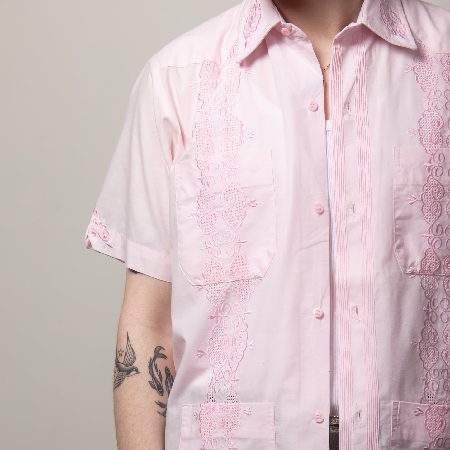 PINK GUAYBERA SHIRT M