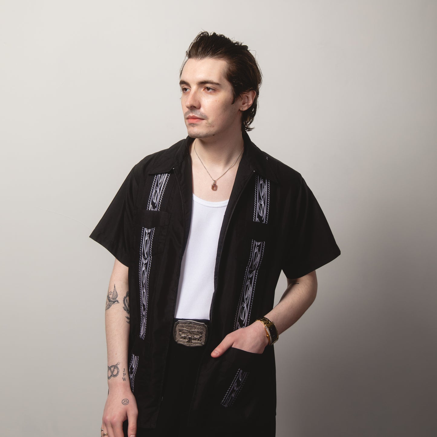 BLACK ZIP HAVANA SHIRT M